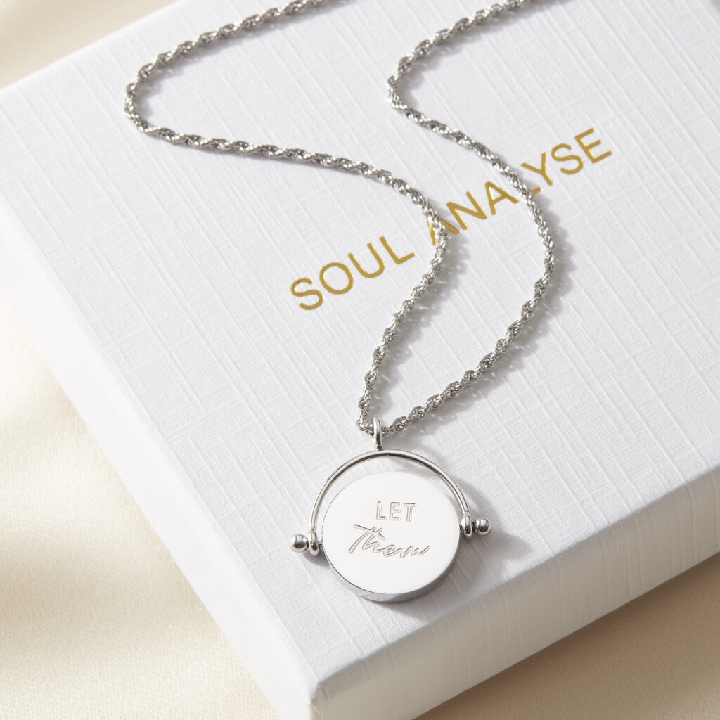 Reversible-Disc-Necklace-Let-them-Youve-got-this-r-2-331-1024x1024