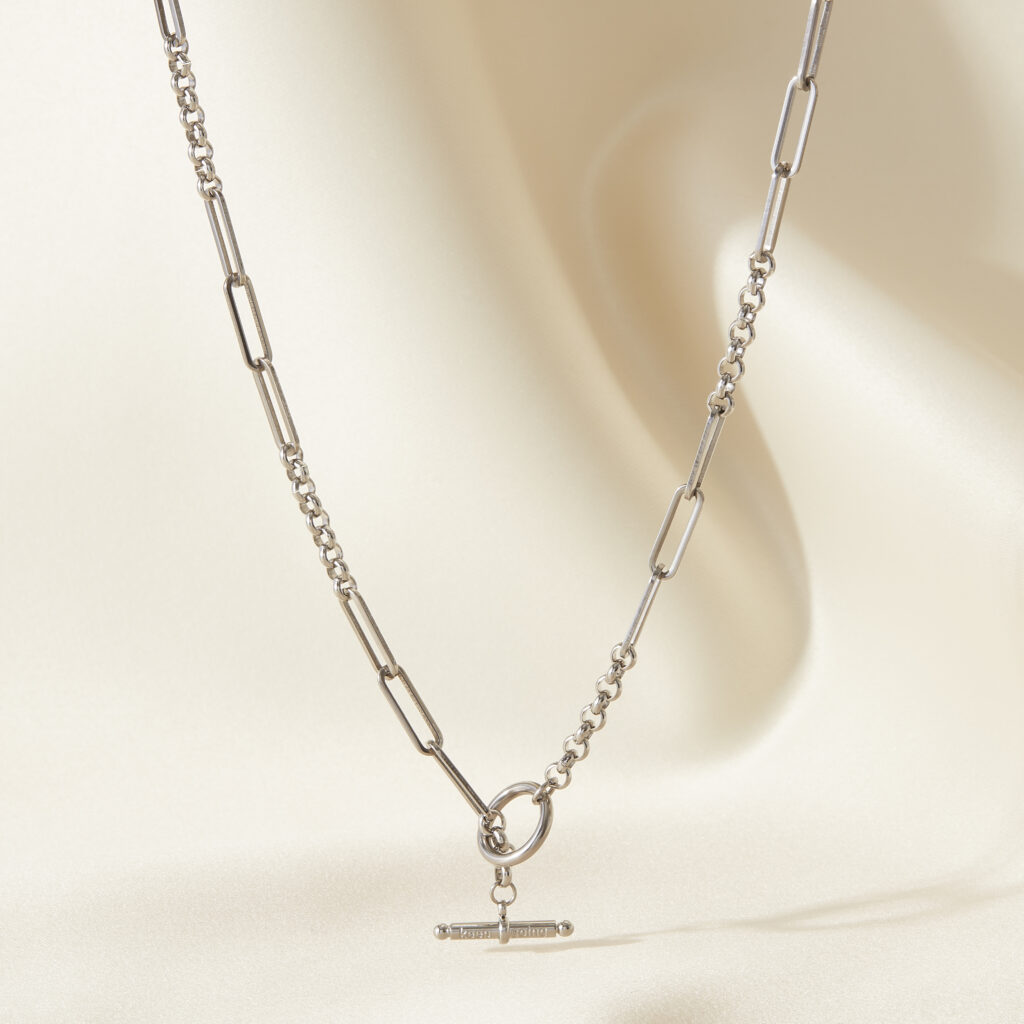 interlinked-keep-going-t-bar-necklace-3-364-1024x1024